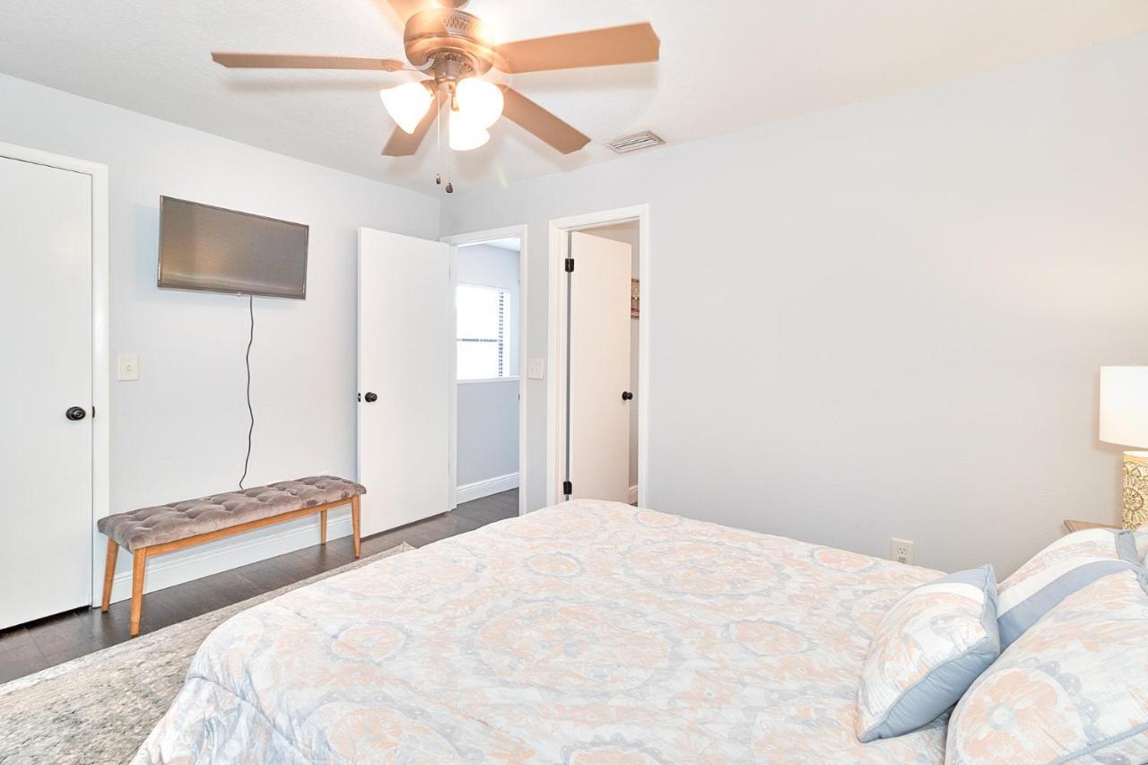 South Tampa Retreat Fenced Yard, Top Location! Buitenkant foto