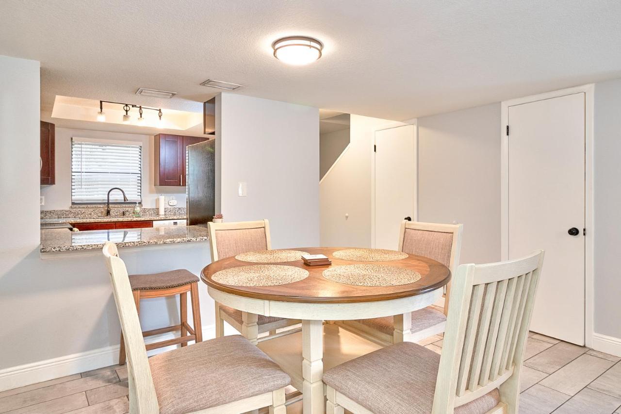 South Tampa Retreat Fenced Yard, Top Location! Buitenkant foto